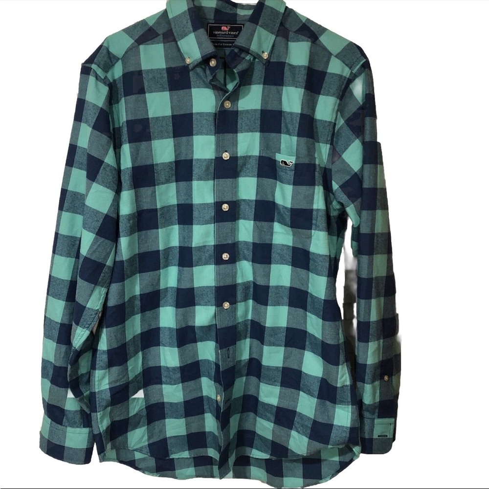 Vineyard Vines Button down medium
